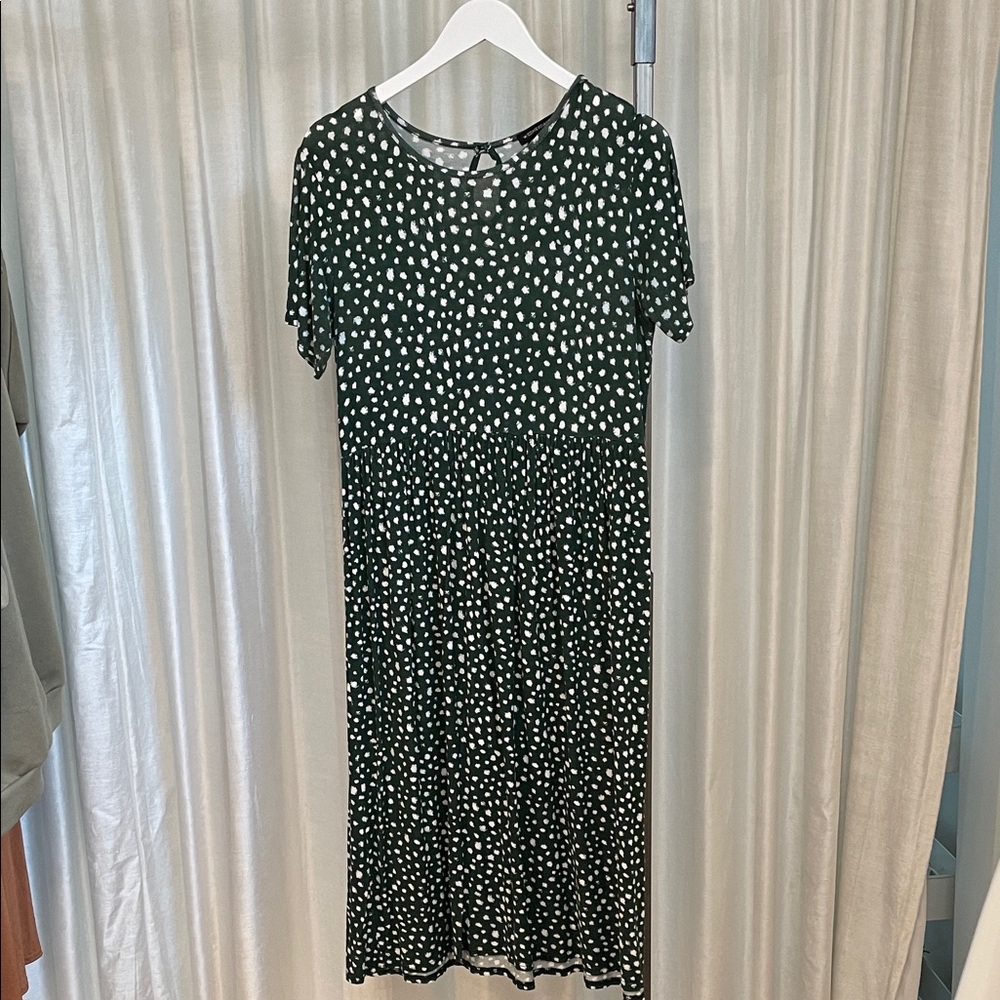 Forest Green Polka Dot Short Sleeve Midi Maternity Dress